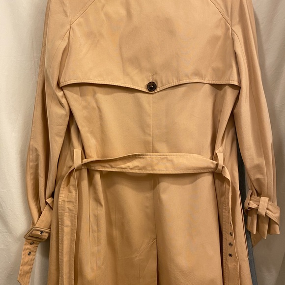 Dior Trench Coat - Picture 7 of 9